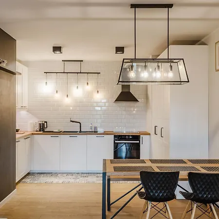 Warta River Deluxe By Bookinghost Apartment